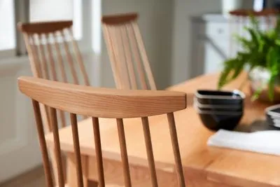 Natural grain chairs and natural hardwood table