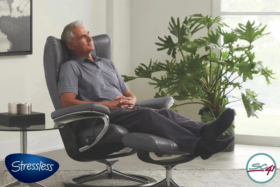 Relaxing in Stressless Wing Recliner