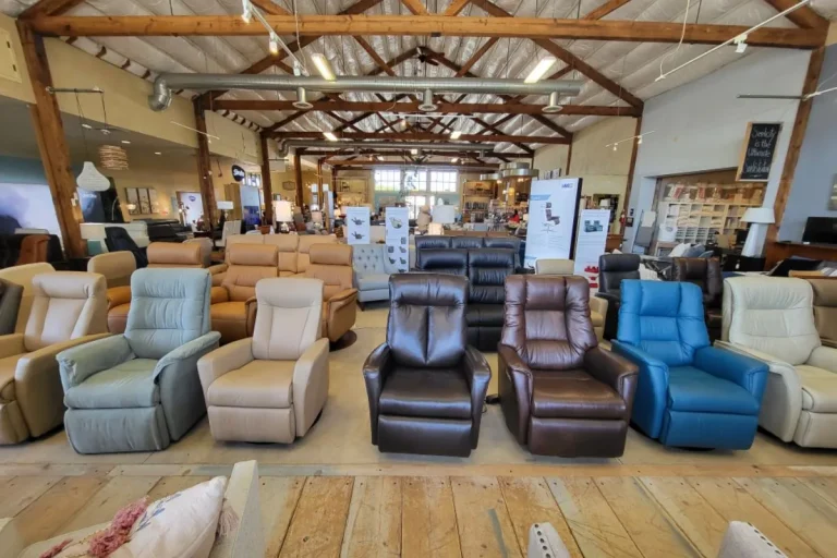 LRF2 SC41 Showroom Recliners in Multiple Color Variations